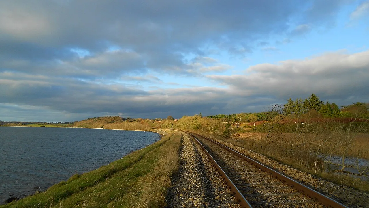 Lough Owel — Orrome / Wikimedia Commons / CC BY-SA 4.0