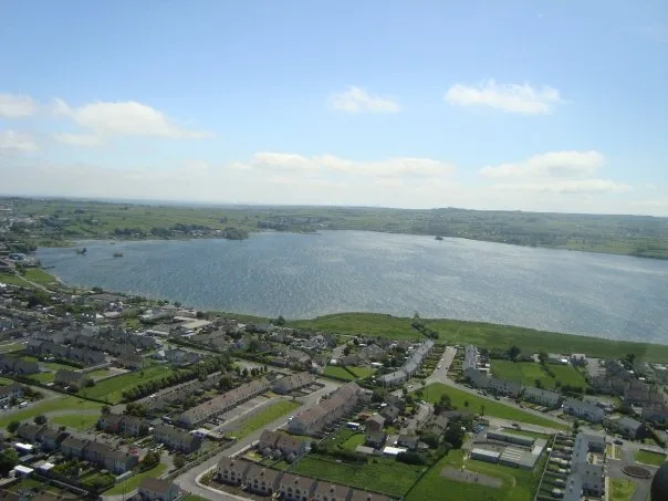 Lough Rea — Anthony2285 / Wikimedia Commons / Public domain