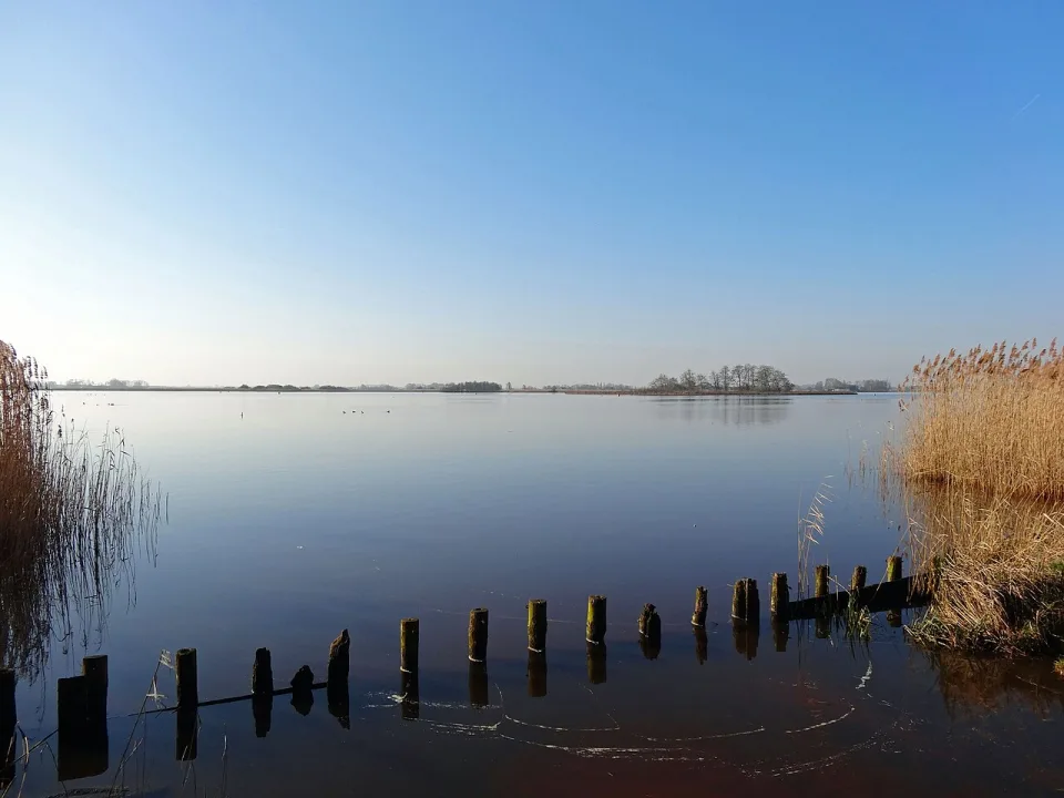 Giethoornsche Meer — Gouwenaar / Wikimedia Commons / CC0
