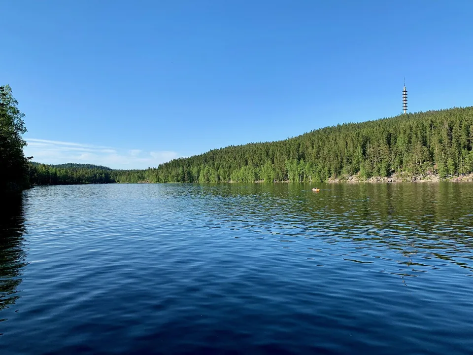 Steinbruvann — Kjetil Ree / Wikimedia Commons / CC BY-SA 3.0