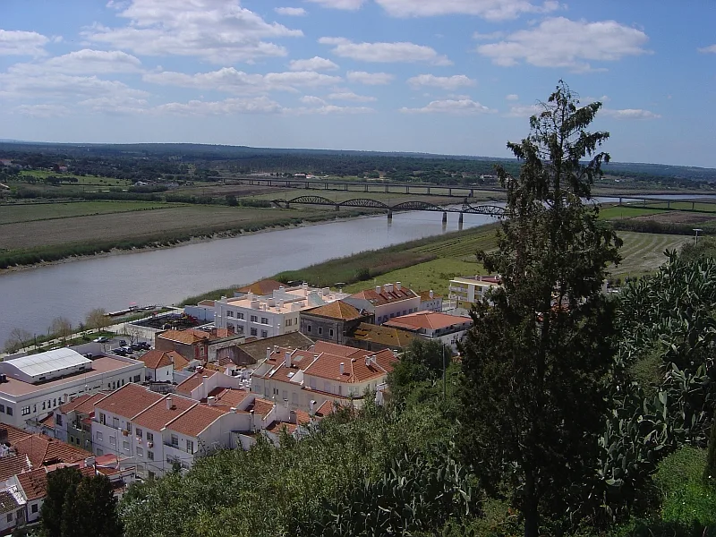 Rio Sado — Francisco Santos (user: xuaxo) / Wikimedia Commons / CC BY-SA 3.0