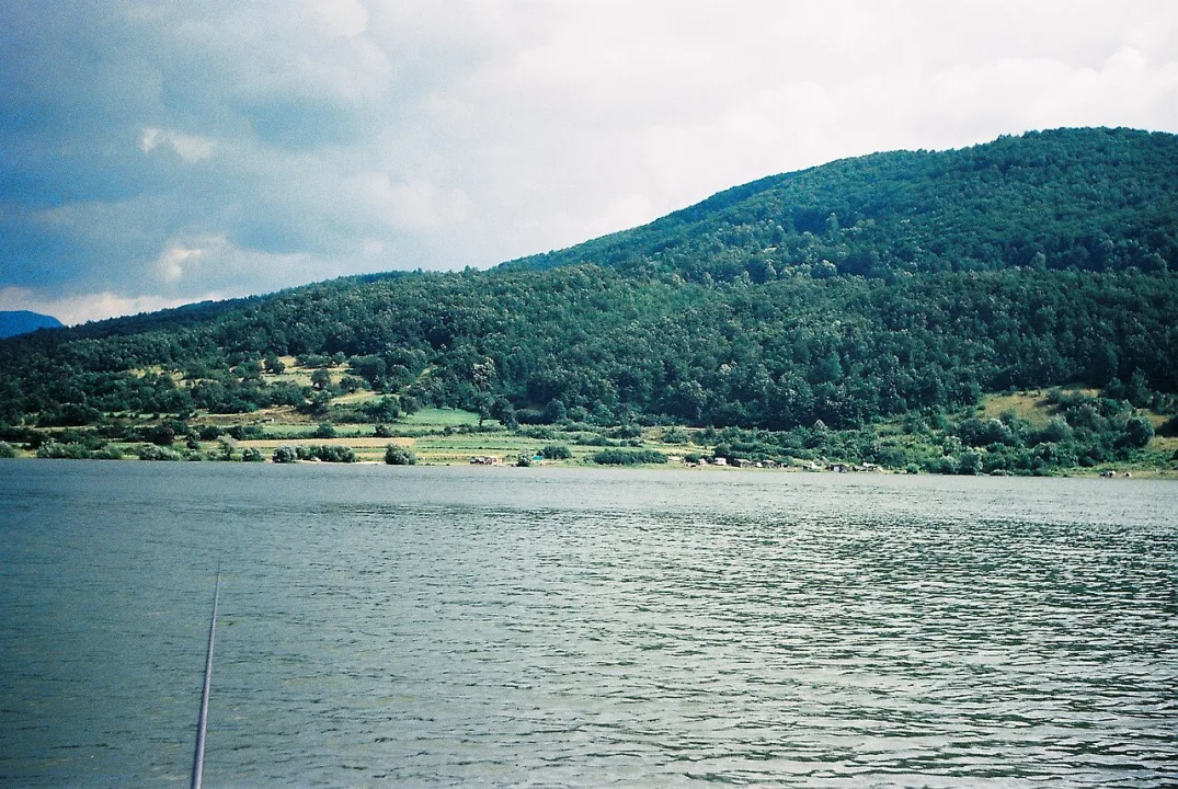 Bovansko jezero — Senka at Serbian Wikipedia / Wikimedia Commons / CC BY-SA 3.0